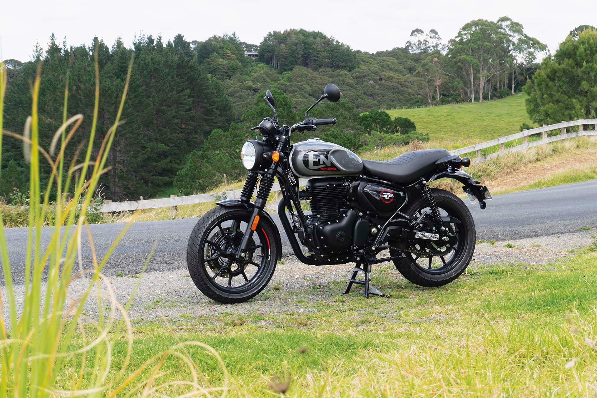 royal-enfield-hunter-350 2025 royal-enfield-hunter-350 2025